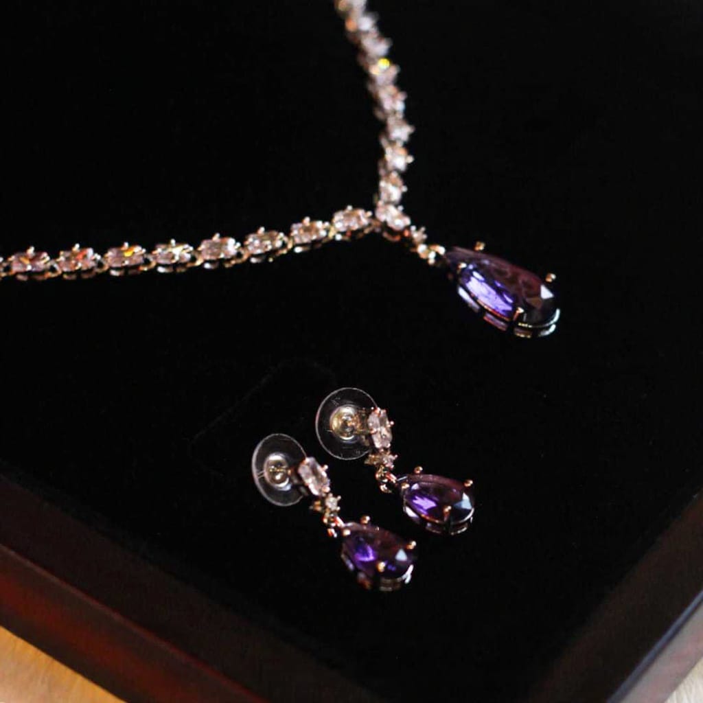 Zircon Stone Necklace