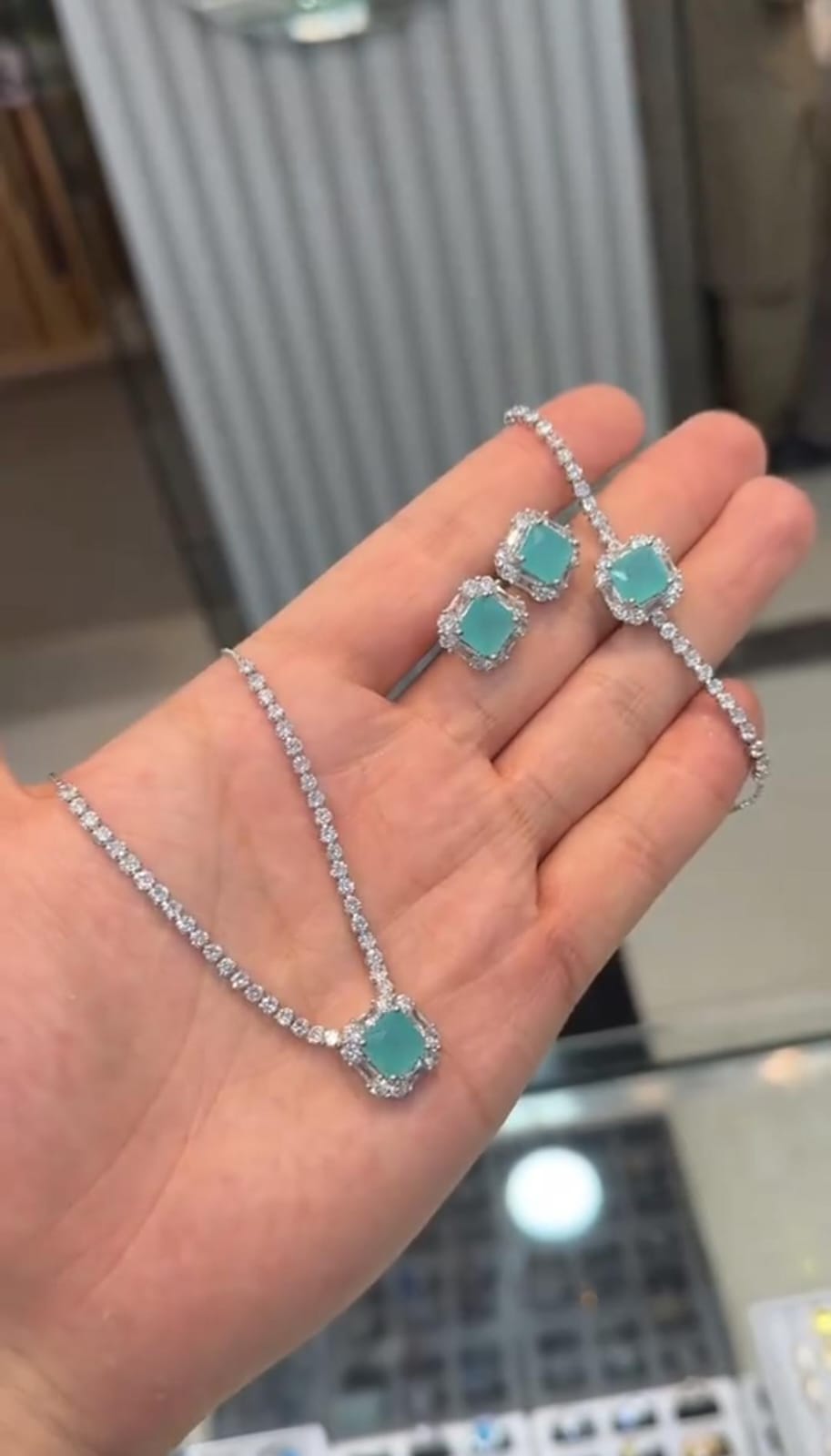 Zircon Stone Necklace Set