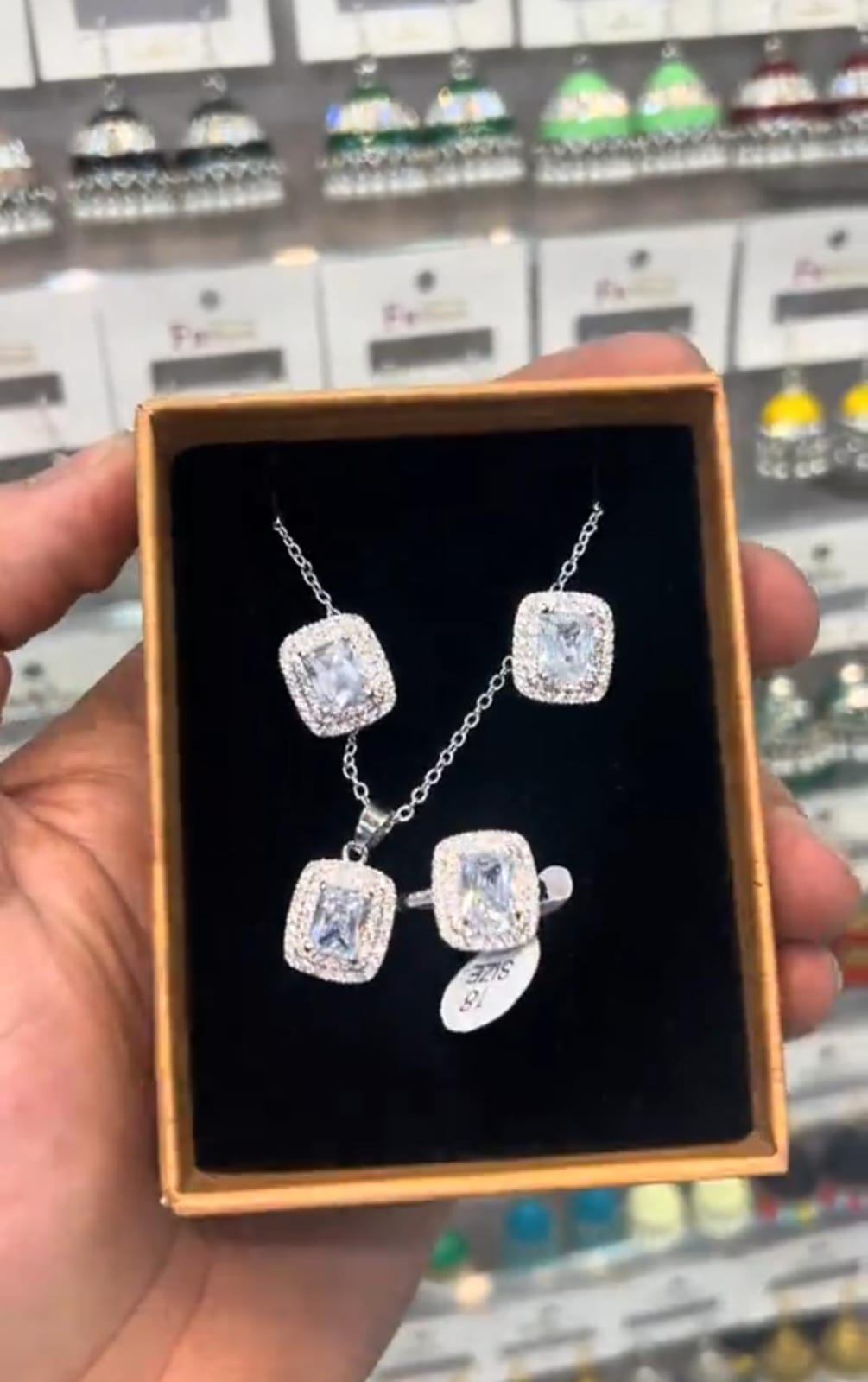 Italian Stone Necklace Set